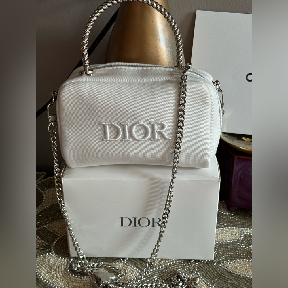 Dior NWOT Beauty White Denim Cosmetic Bag in crossbody bag new - Picture 4 of 16